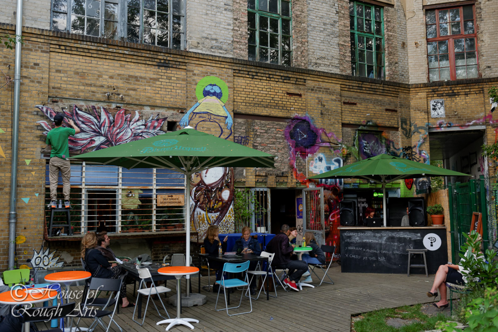 Festival Dependance Wedding